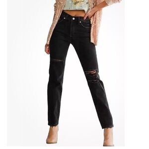 NWT Levi’s 501 Jeans Ripped Distressed High Rise Straight Button Fly size 6 New